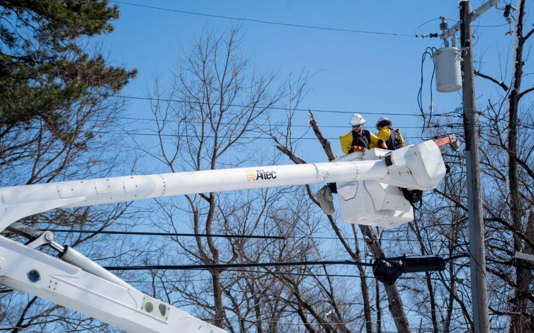 Building a stronger, more reliable electric grid for you