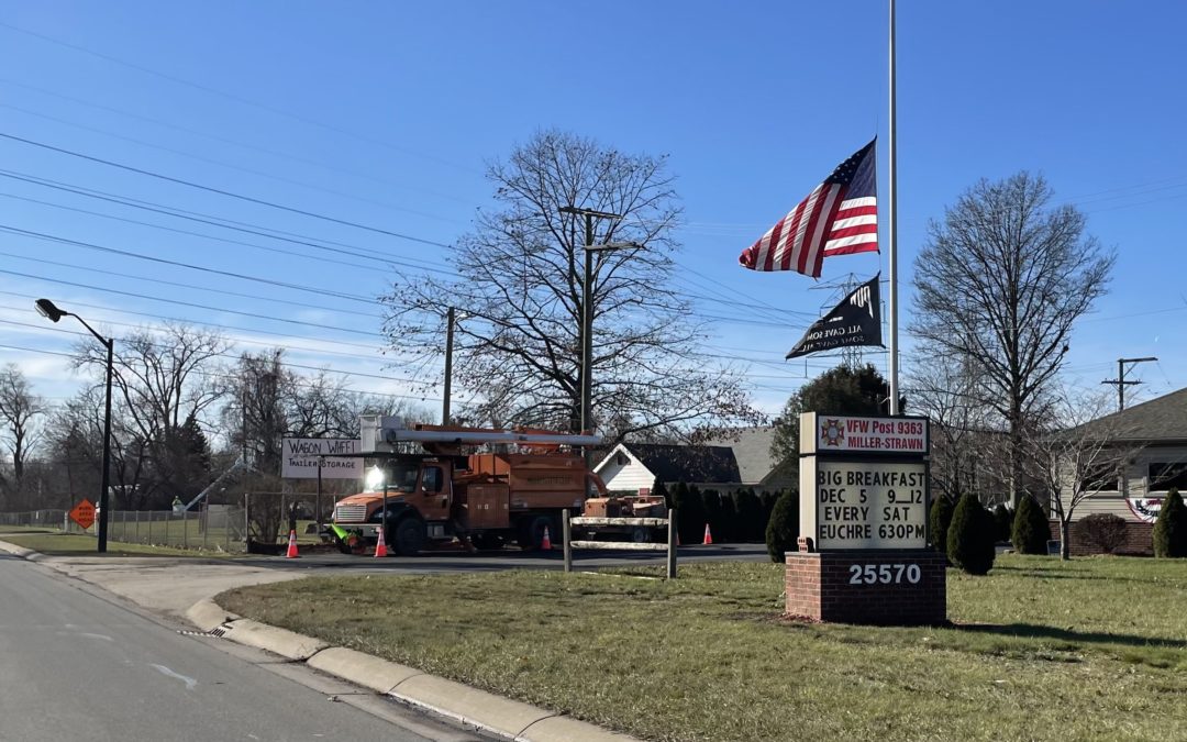 Tree trim crews work near Woodhaven VFW