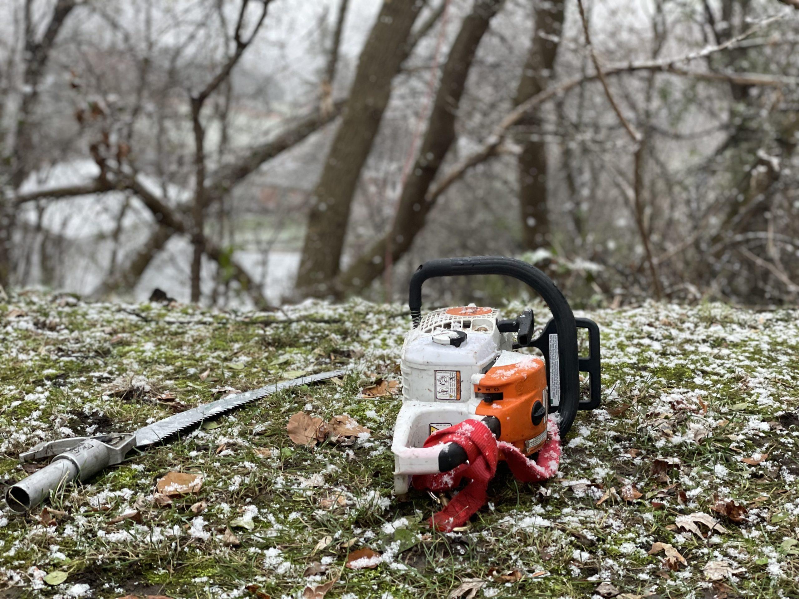 Tree trim crew working hard for Farmington Hills - Empowering Michigan